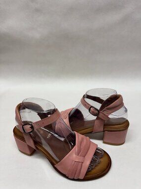 MIZ MOOZ WOMEN'S ANKLE STRAP LEATHER HEELED SANDALS CORAL 37EU / 7US # T-73